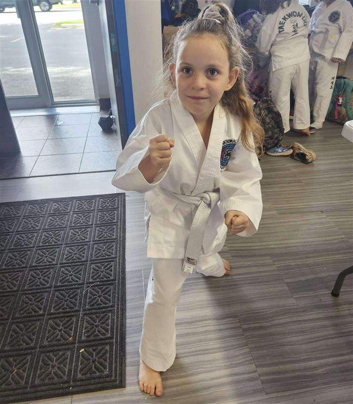 Chloe and Cayson were enjoyed taking Taekwondo classes.