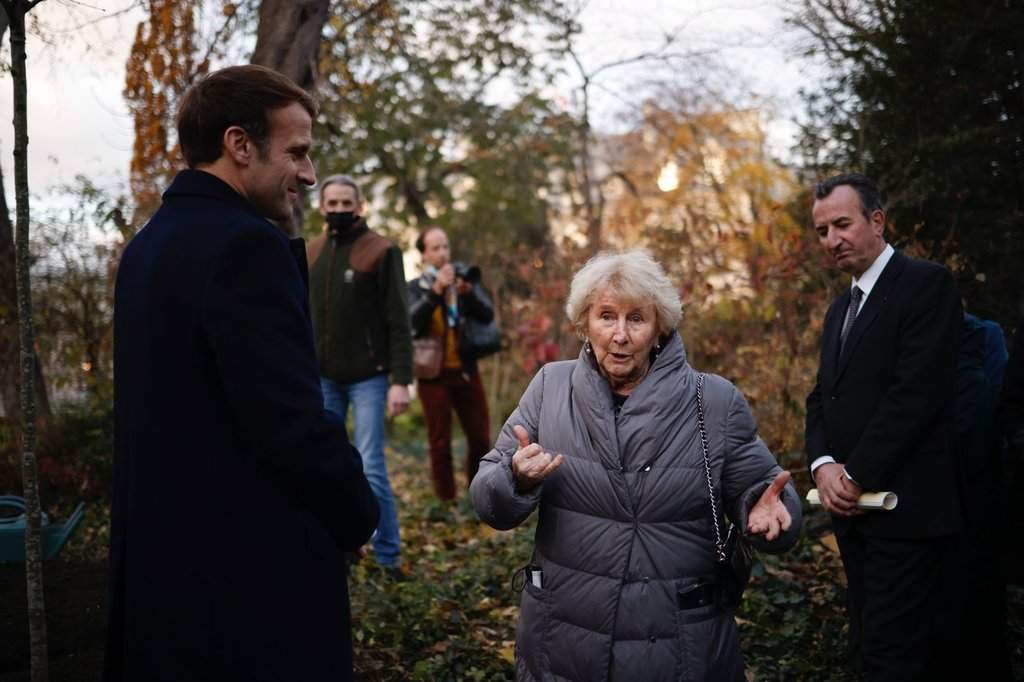 French President Emmanuel Macron, left, listens to Canadian novelist Antonine Maillet, before an awards ceremony at the Elysée Palace in Paris, Wednesday, Nov. 24 , 2021. Maillet was awarded with the Legion of Honor. Maillet — novelist, playwright, and proud Acadian — has died at the age of 95. THE CANADIAN PRESS/AP-Yoan Valat/Pool Photo via AP.