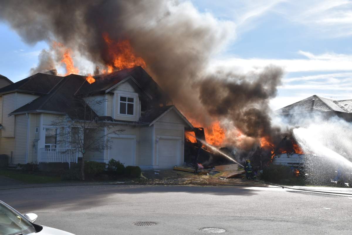 Explosion rocks Langley neighbourhood, 2 people critically injured, 1 unaccounted for - image