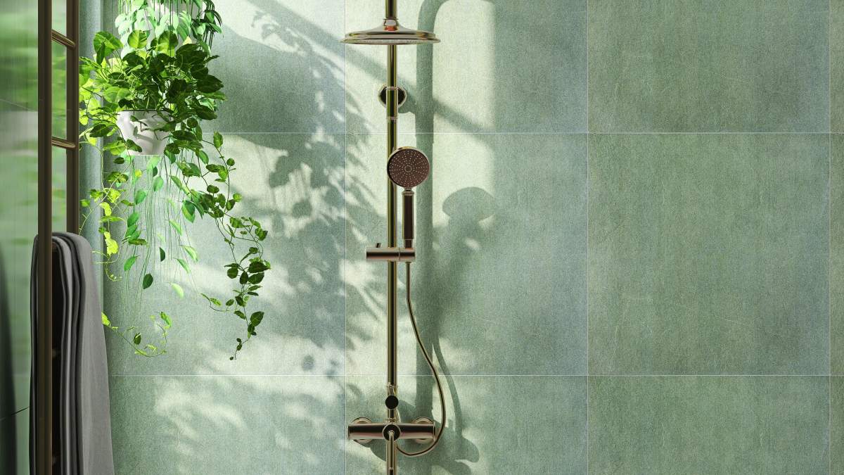 luxe bath and shower products