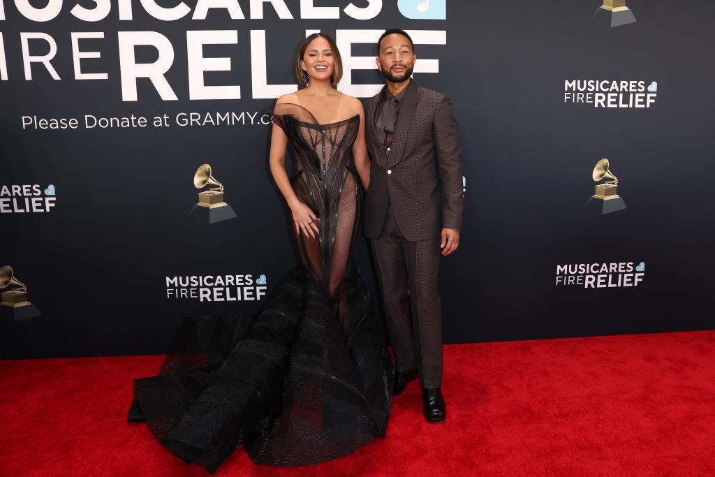 Chrissy Teigen and John Legend attend the 67th Annual GRAMMY Awards on February 02, 2025 in Los Angeles, California.