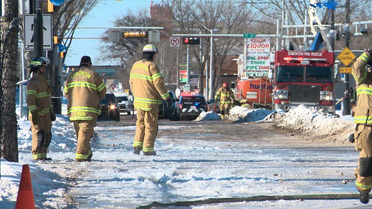 Extremely cold temperatures in Edmonton on Sunday meant firefighters were also forced to battle frozen hoses and other pieces of frozen equipment when they were called out to an early morning fire.