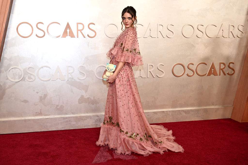 Charlotte Lawrence attends the 97th Annual Academy Awards at the Dolby Theatre in Hollywood, California on March 2, 2025.