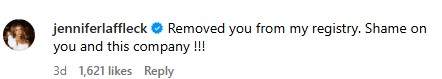 A screenshot of Jennifer Affleck's comment on Happiest Baby's Instagram post.