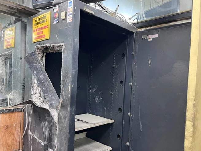 A damaged safe inside of Love Jewels after a weekend robbery, in Los Angeles on Tuesday, April 15, 2025.
