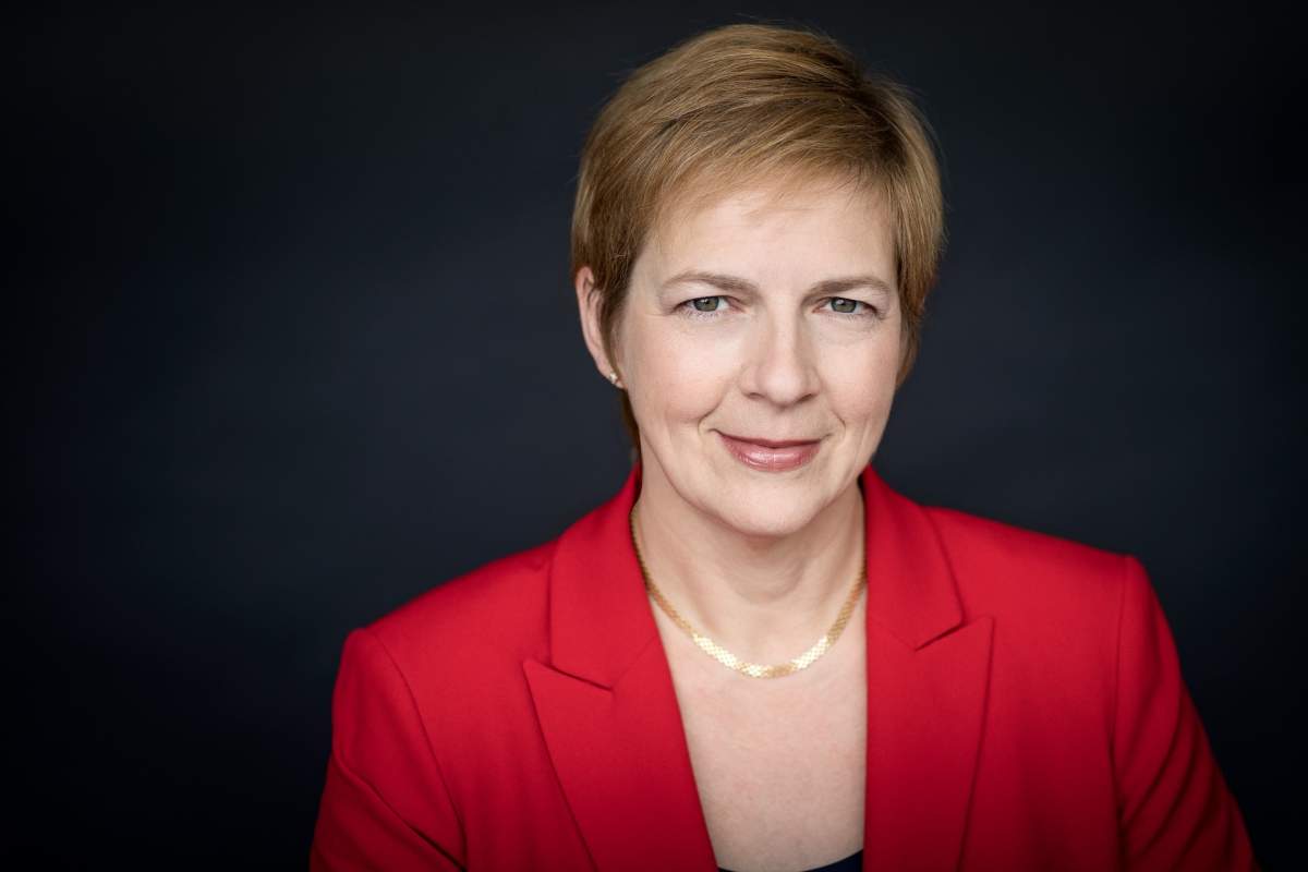 Nathalie Belanger, Co-Founder of Ask Elina.