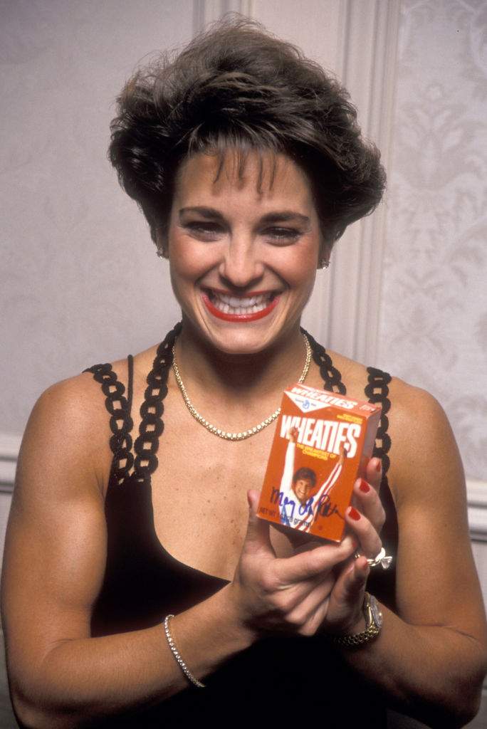 Athlete Mary Lou Retton attends the Women's Sports Foundation's 14th Annual Salute to Women in Sports Awards on October 4, 1993 at The Waldorf-Astoria Hotel in New York City.