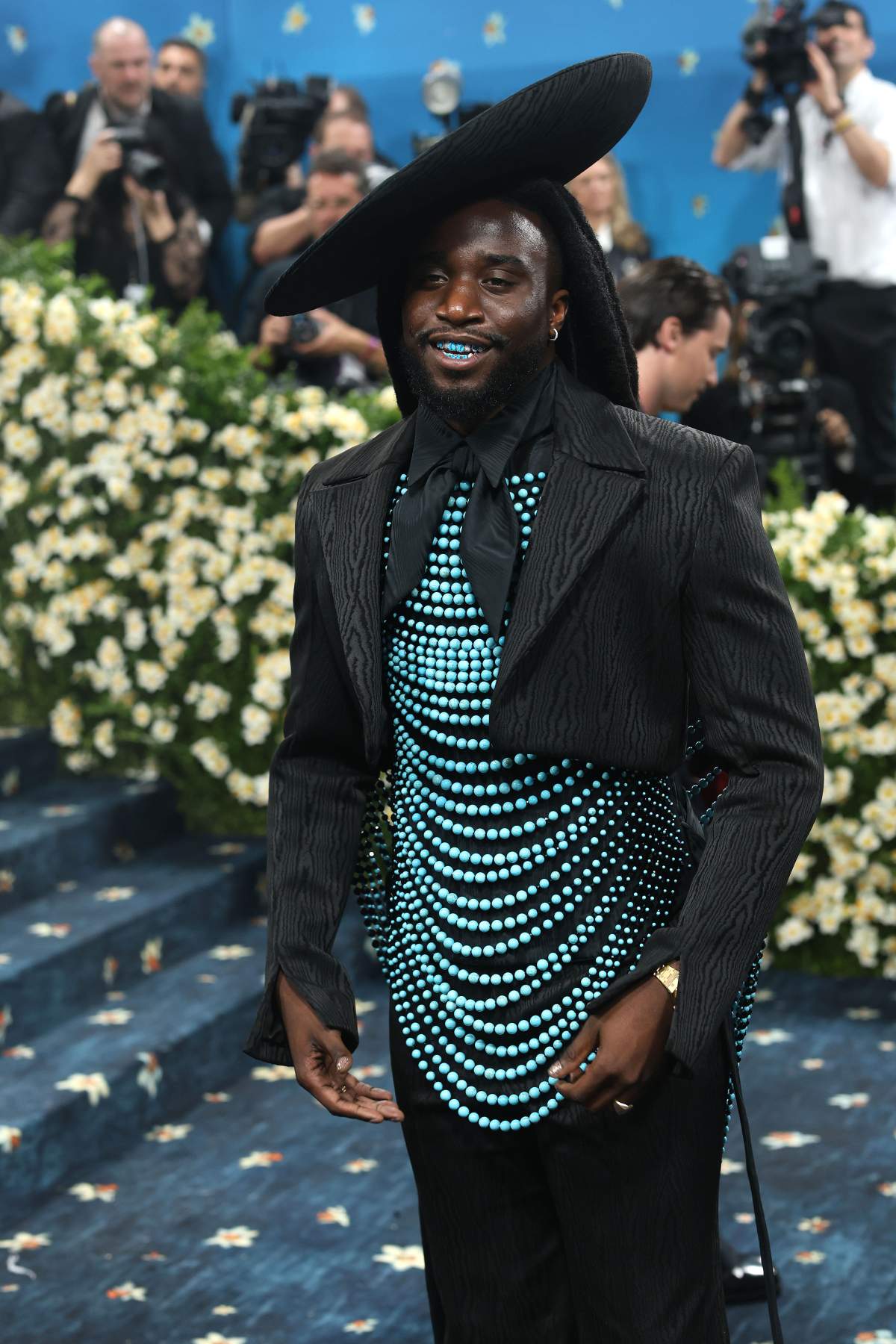 Shaboozey attends 2025 Met Gala Celebrating "Superfine: Tailoring Black Style" Red Carpet at The Metropolitan Museum of Art on May 5, 2025 in New York.