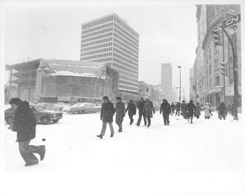 Looking west on Portage Avenue prior to the opening of the Portage and Main underground pedestrian concourse on February 23, 1979. (Photo courtesy of the City of Winnipeg Archives.)