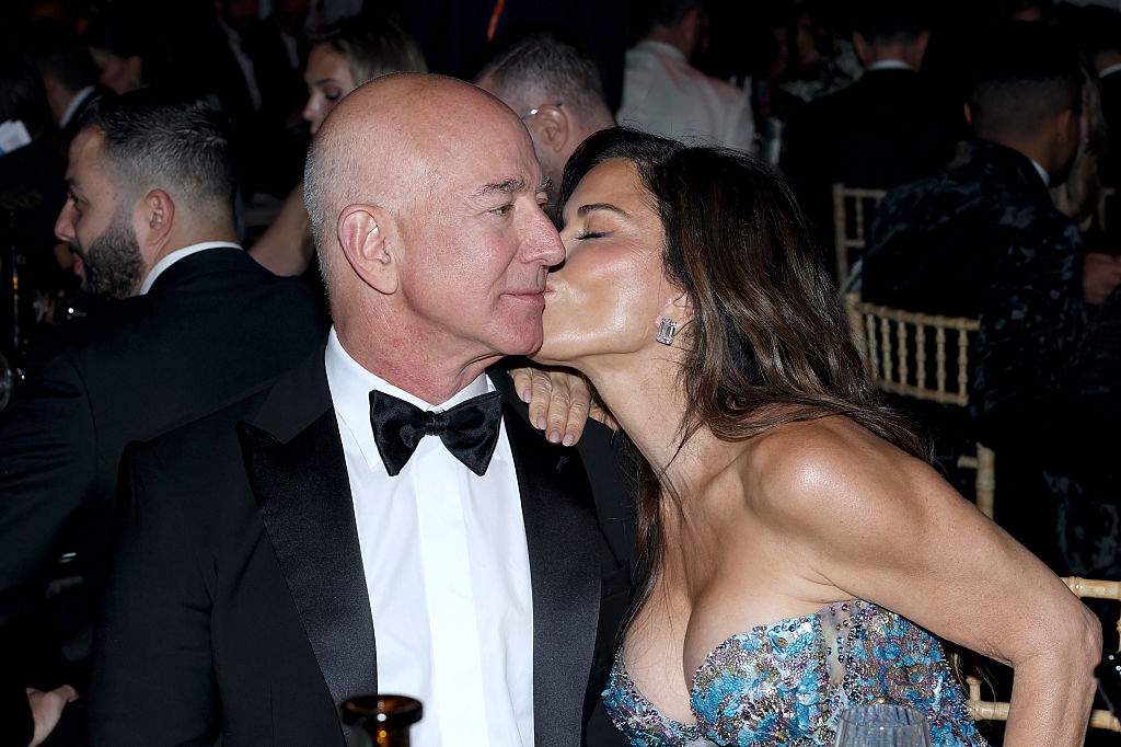 Jeff Bezos and Lauren Sánchez attend the amfAR gala Cannes 2025 presented by Chopard at Hotel du Cap-Eden-Roc on May 22, 2025 in Cap d'Antibes, France.  