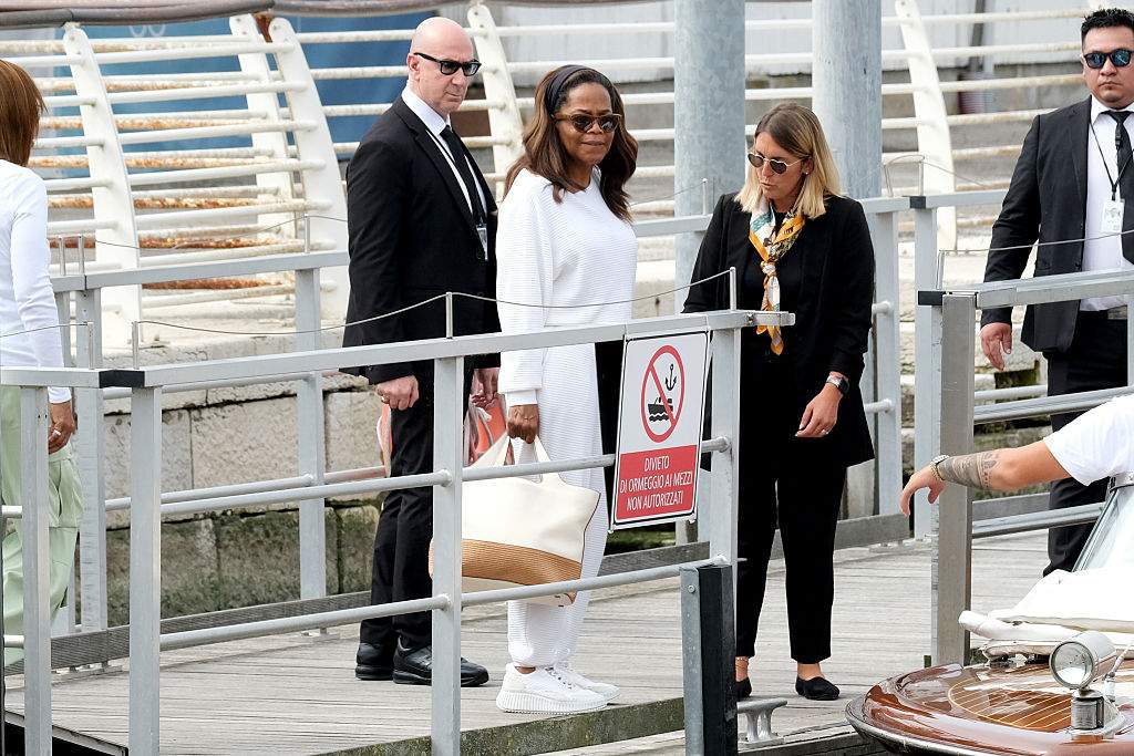 Oprah Winfrey arrives at Venice Marco Polo airport ahead of Jeff Bezos and Lauren Sanchez' wedding on June 26, 2025 in Venice, Italy.