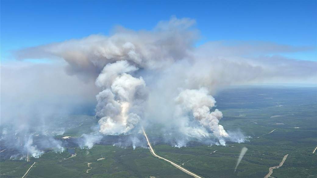 The Edith Lake wildfire (SWF076) broke out on Sunday, May 25, 2025 about seven kilometres north of Swan Hills, Alta.