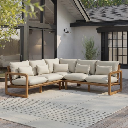 Article Canada Day Sale
