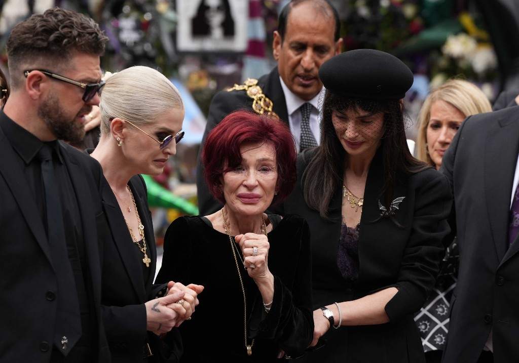 The wife of Ozzy Osborne Sharon Osbourne mourns during the funeral ceremony of Ozzy Osbourne in Birmingham on 30 July 2025.