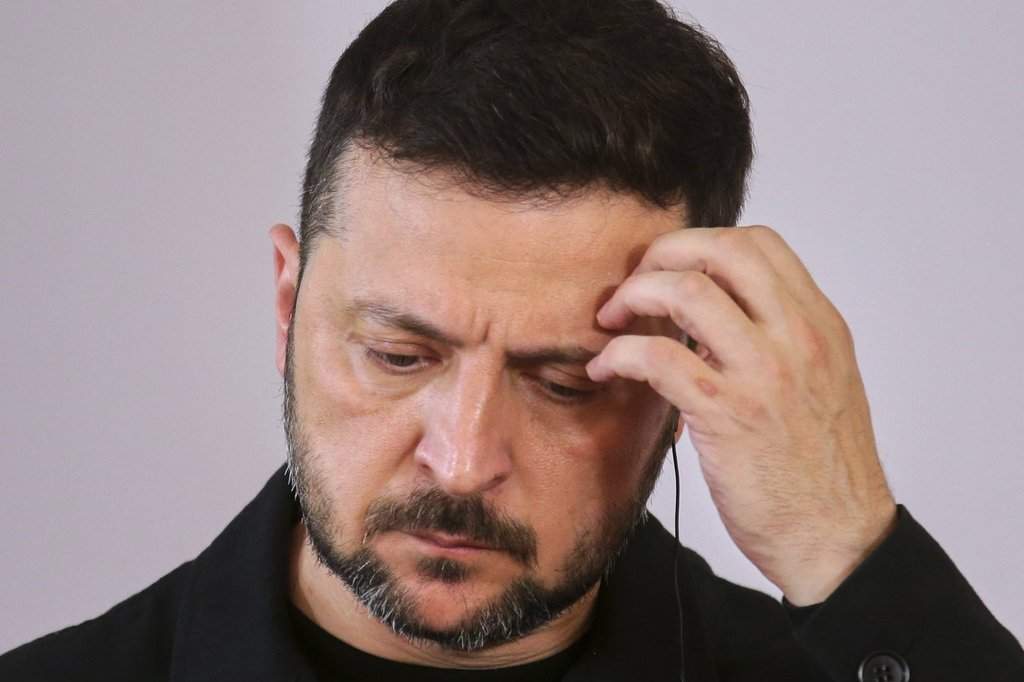 FILE - Ukraine's President Volodymyr Zelenskyy attends a press conference during his visit to Vienna, Austria, June 16, 2025.