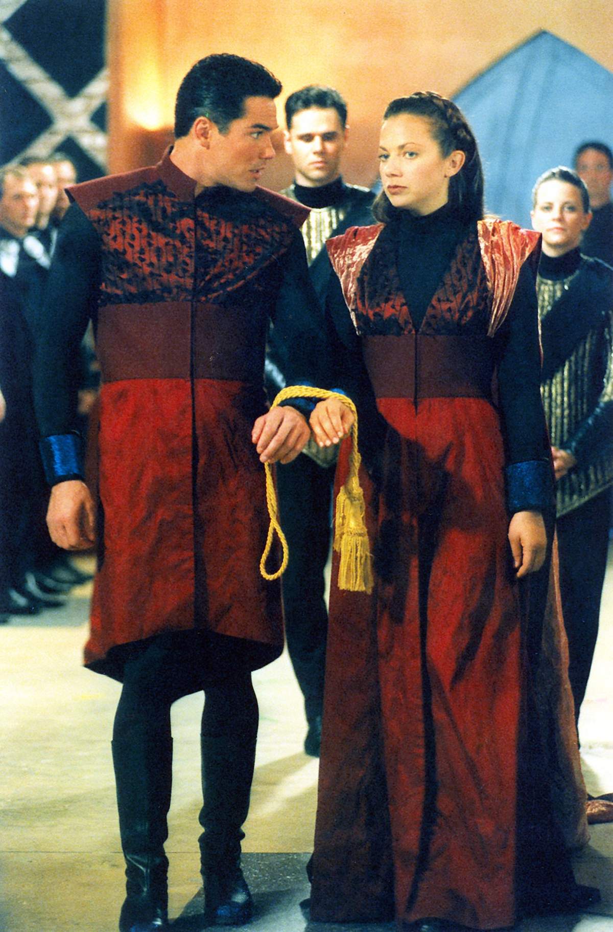 THE NEW ADVENTURES OF SUPERMAN, from left: Dean Cain, Justine Bateman, 'Lord of the Flys', season 4, ep. 1, aired 9/22/1996, 1993-1997.