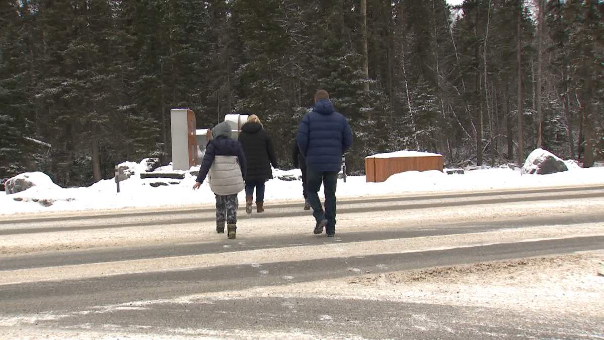 The sign's current location means many visitors park illegally to take photographs in front of the sign, creating traffic congestion and concerns about vistor safety.