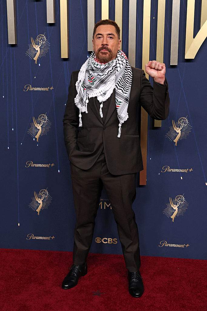 2025 Emmy Awards: The most dazzling red carpet looks from TV’s biggest night - image