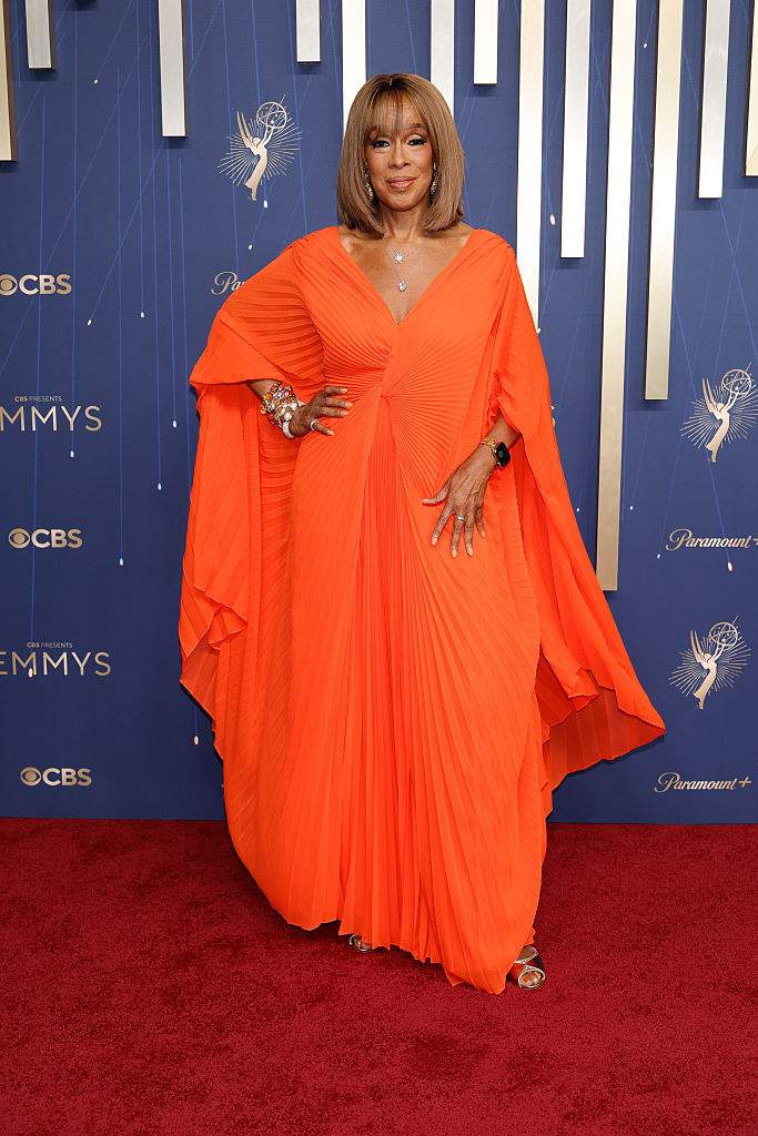 2025 Emmy Awards: The most dazzling red carpet looks from TV’s biggest night - image