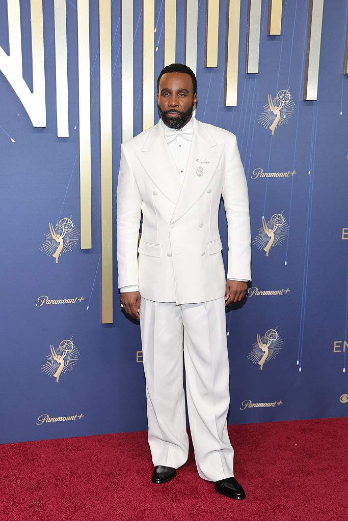 2025 Emmy Awards: The most dazzling red carpet looks from TV’s biggest night - image