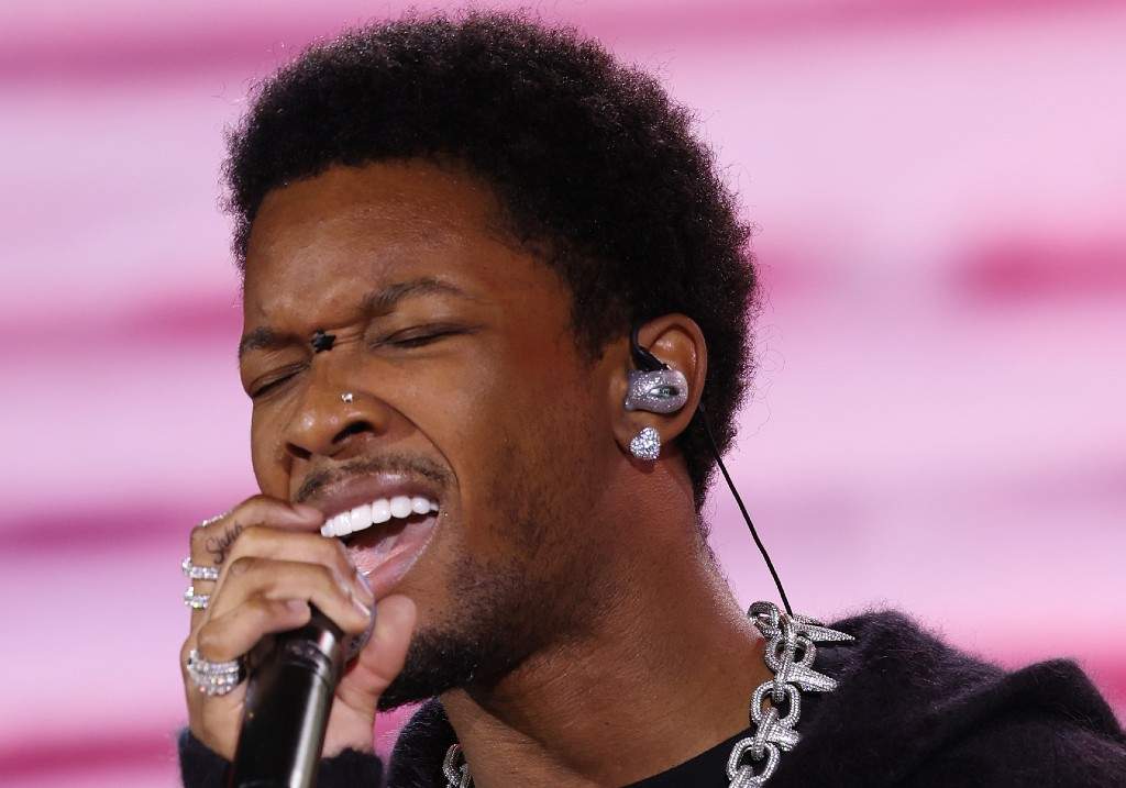 D4vd performs onstage at Made on YouTube at Pier 57 on September 18, 2024 in New York City.