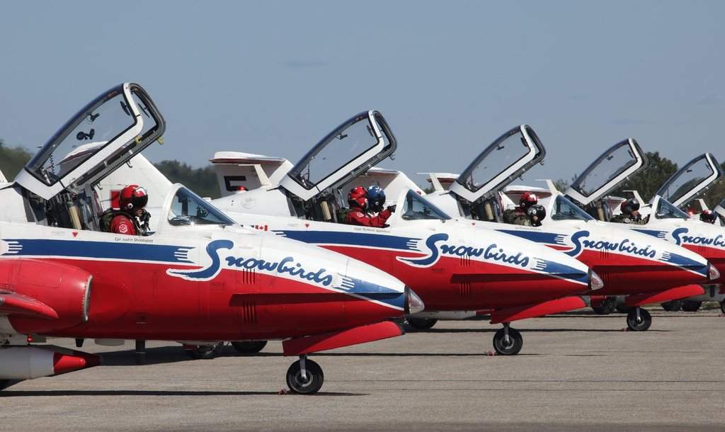 The Canadian Forces Snowbirds sit on the tarmac before rehearsing at the Aero Gatineau Ottawa airshow in Gatineau, Que., Friday, Sept. 15, 2023.