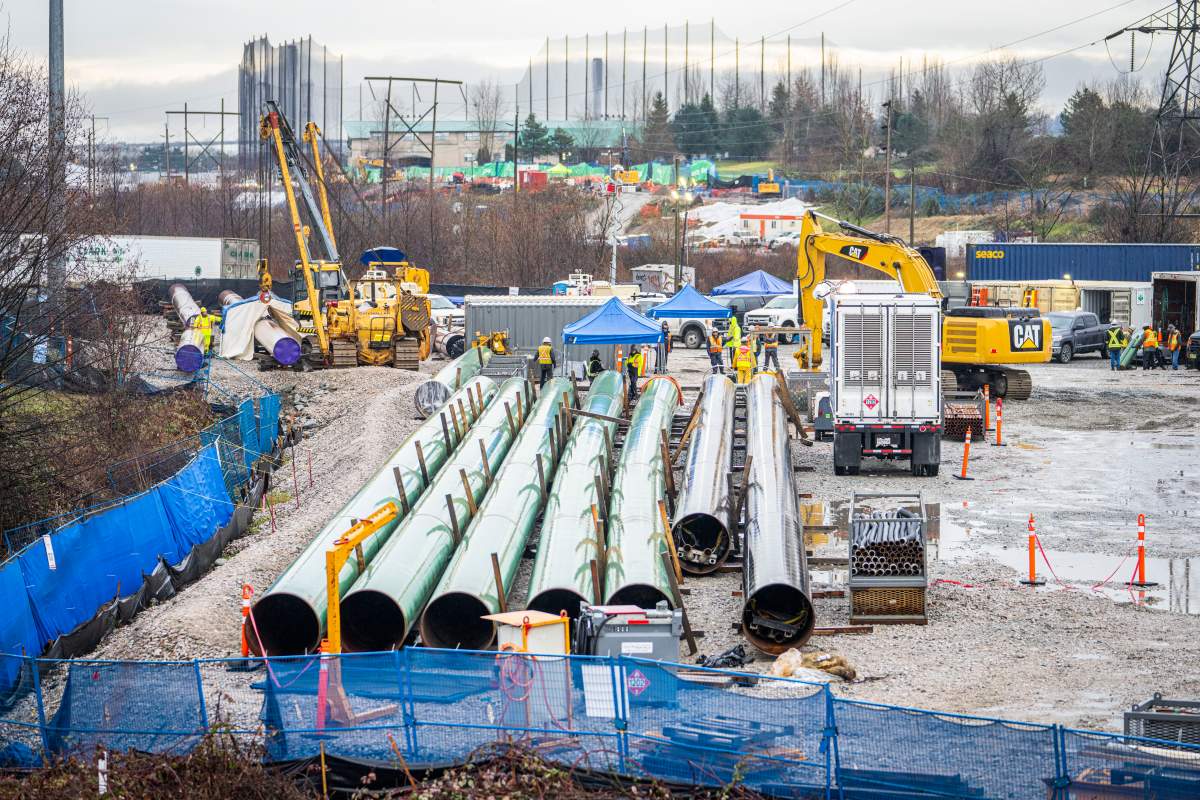 The Alberta Premier said an advisory advisory group with representatives from Enbridge Inc., Trans Mountain Corp. and South Bow Corp. will work with the government to develop the proposal for a new pipeline.