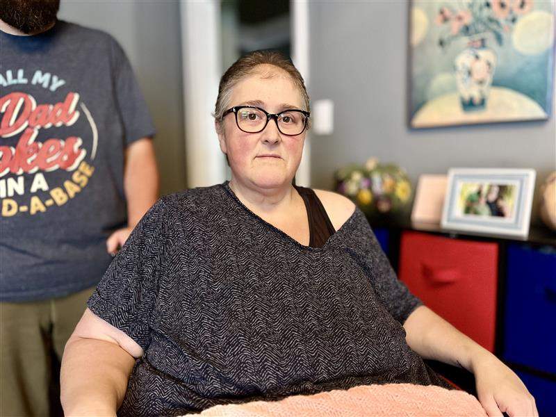 Mandy Wood was diagnosed with Stage 3 vulvar cancer on New Year’s Eve. Now, she’s terminal, but wants to raise awareness in hopes of saving others from the same prognosis.