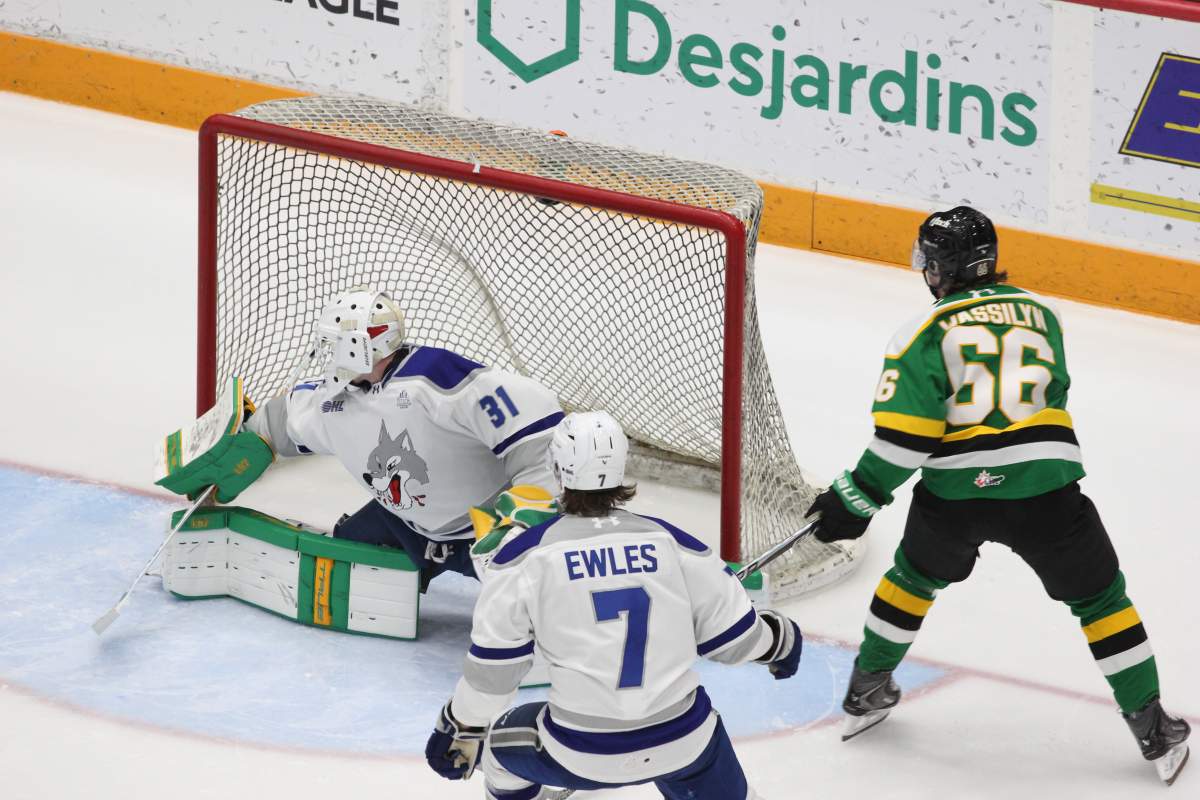 Braidy Wassilyn scores 46 seconds into a game between the London Knights and the Sudbury Wolves on Nov. 21, 2025 at the Sudbury Arena.