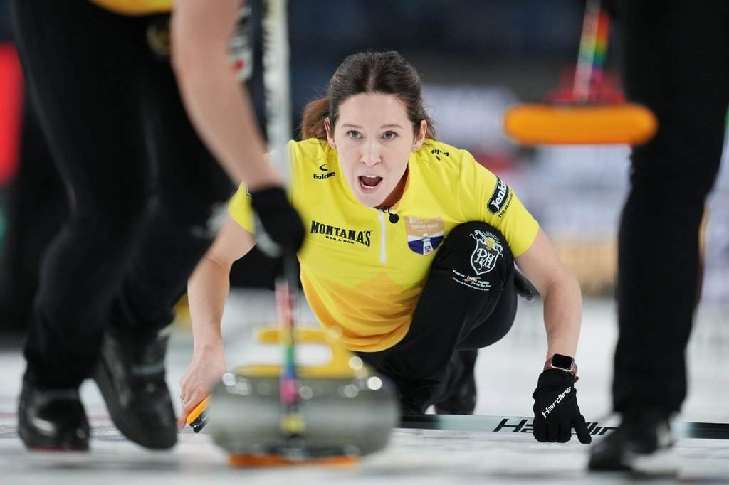 Kaitlyn Lawes delivers a stone during the Montana's Canadian Curling Trials in Halifax on Nov. 26, 2025. THE CANADIAN PRESS/Darren Calabrese.