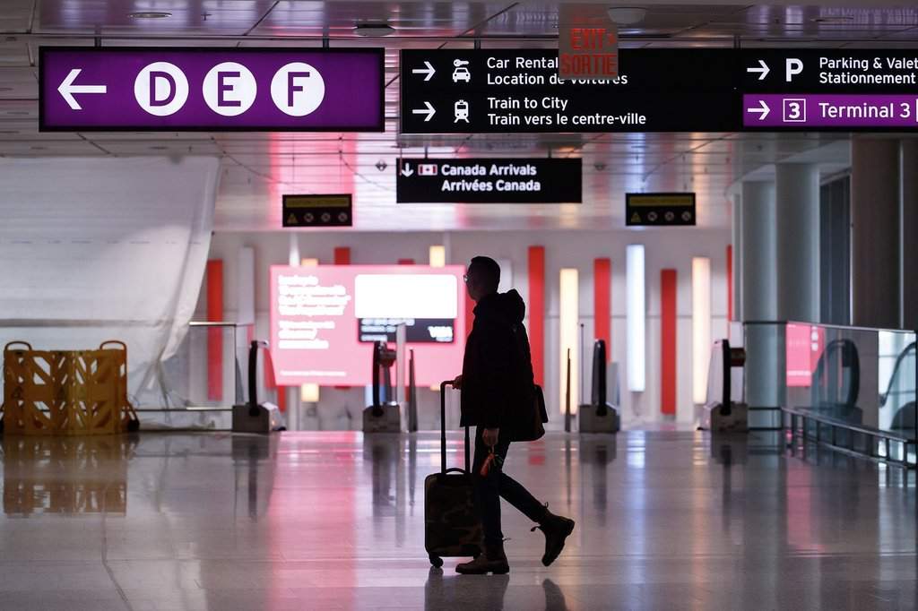 Airspace closures after U.S.-Israel strikes on Iran are disrupting global travel, with Canadian flights cancelled and delays expected.