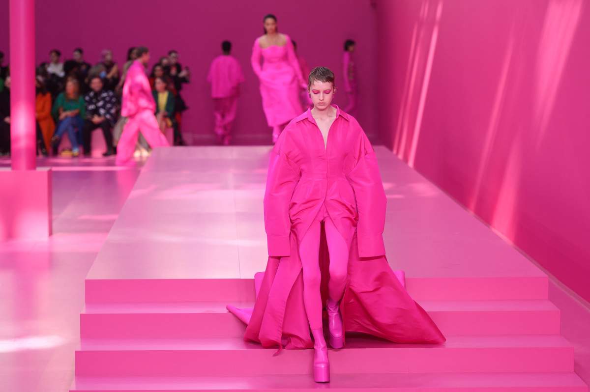 A model walks the runway during the Valentino Womenswear Fall/Winter 2022/2023 show as part of Paris Fashion Week on March 06, 2022 in Paris, France.