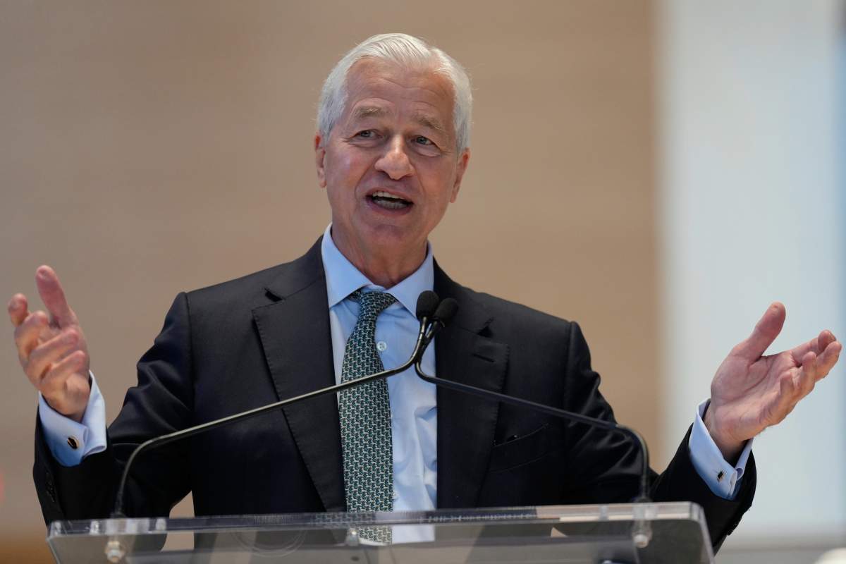 JPMorgan CEO Jamie Dimon speaks at event.