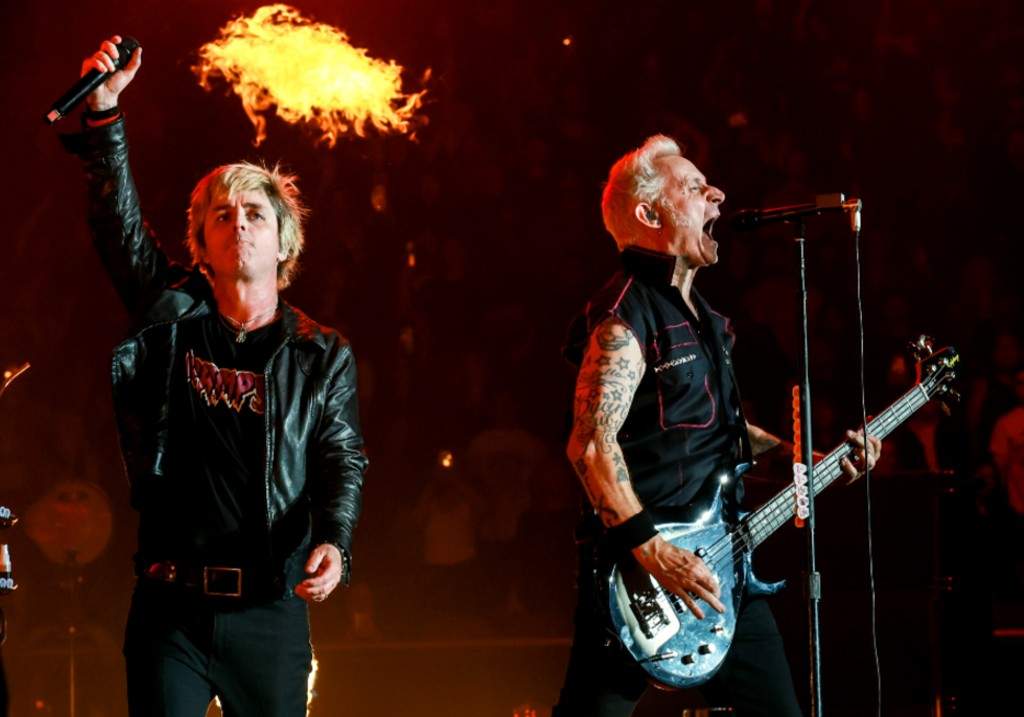 (L-R) Billie Joe Armstrong and Mike Dirnt of Green Day perform onstage at the 2026 iHeartRadio ALTer EGO presented by Capital One at The Kia Forum on January 17, 2026 in Inglewood, California.