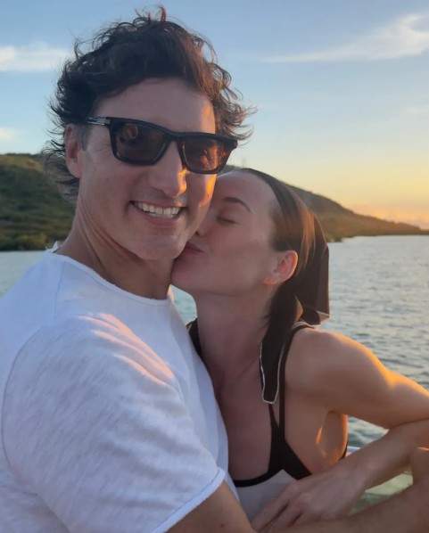 A screengrab of Katy Perry's Instagram post.