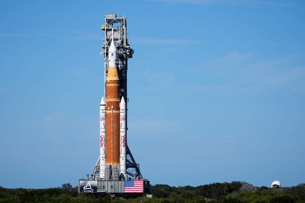 NASA says the earliest possible launch of Artemis II, which will carry Canadian astronaut Jeremy Hansen around the moon, is now scheduled for Feb. 8 due to weather delays. 