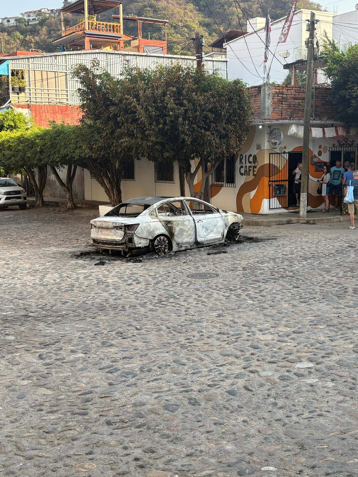 John Snyder lives in the Romantic Zone in Puerto Vallarta, where the worst of the violence occurred.