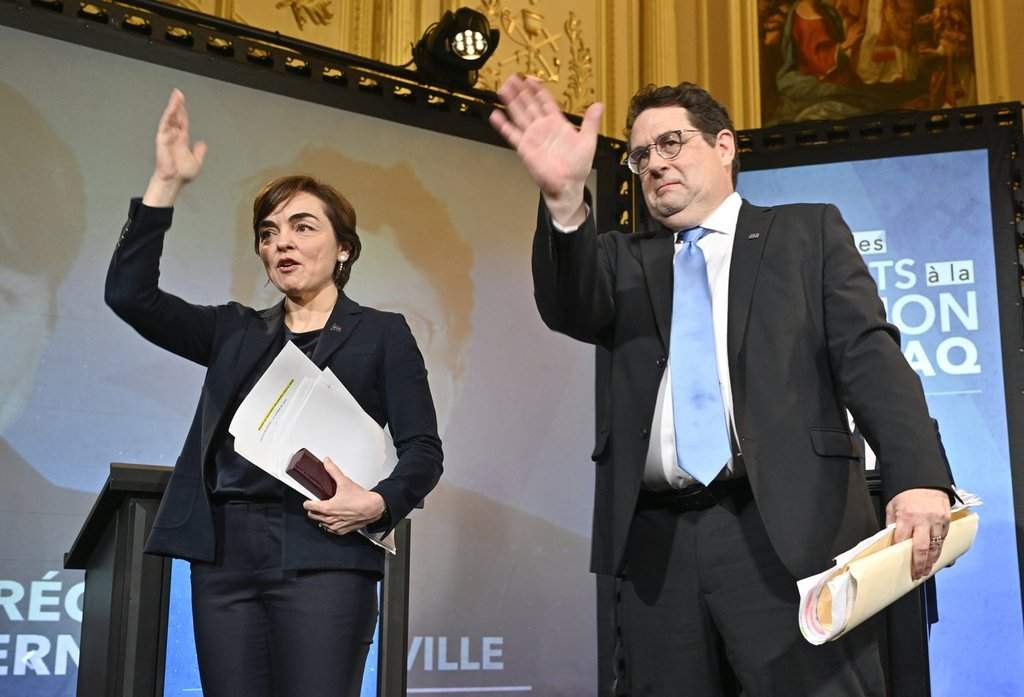 The two candidates vying to replace François Legault as Coalition Avenir Québec leader and Quebec premier are meeting today in a second and final debate. 