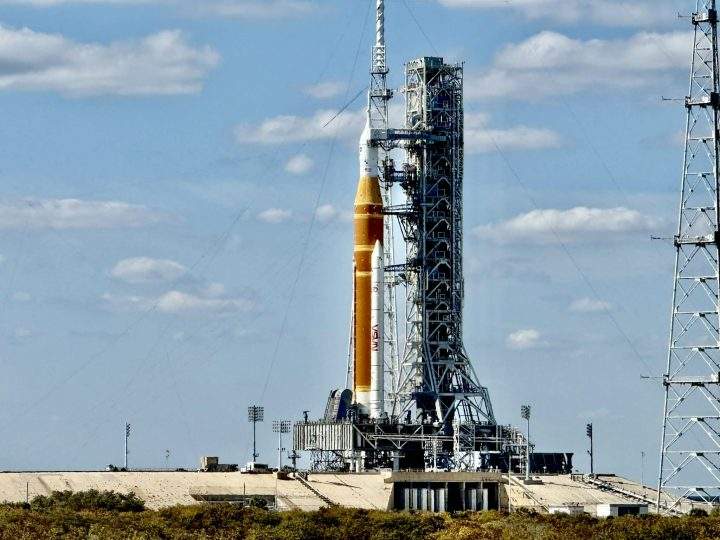 Edmonton space enthusiast at historic Artemis II launch: ‘Truly incredible’ - image