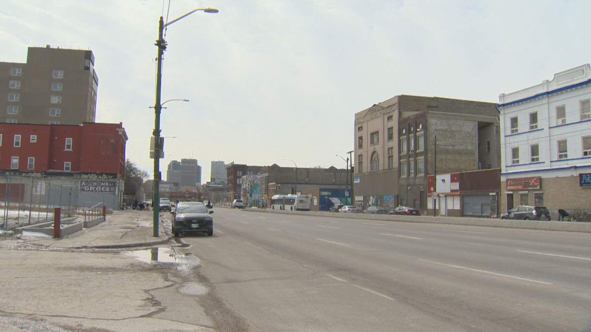Fatal pedestrian Dufferin Ave and Main St