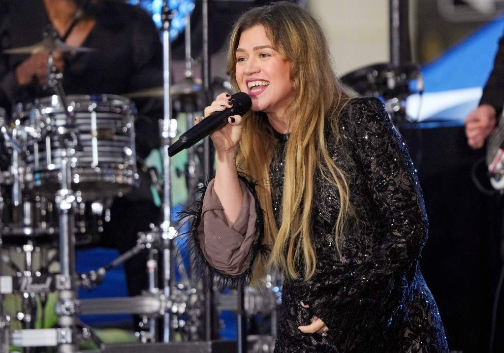 Kelly Clarkson performs on NBC's Today show at Rockefeller Plaza on Tuesday, May 6, 2025, in New York.