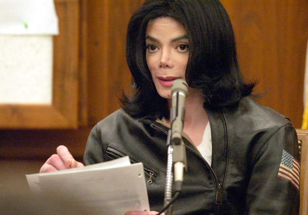 Michael Jackson testifies Friday, Nov. 15, 2002 in Santa Maria Superior Court in Santa Maria, Calif., during a $21 million lawsuit brought against him by Marcel Avram for failing to appear at two millenium concerts.