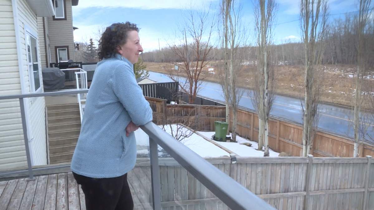 Calgarian Kristi Keller says she can experience 10 to 15 migraine headaches per month and they are "definitely worse" with sudden changes in the weather.