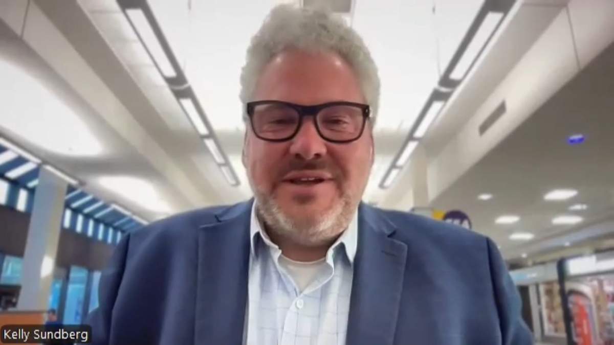MRU criminology professor Kelly Sundberg said the incident showed that the university is "woefully equipped" to deal with such campus emergencies.