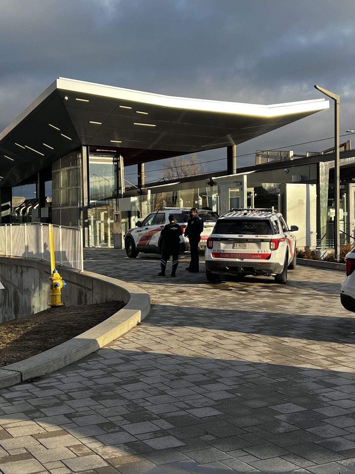 University of Ottawa lockdown lifted, police say ‘no injuries to report’ - image