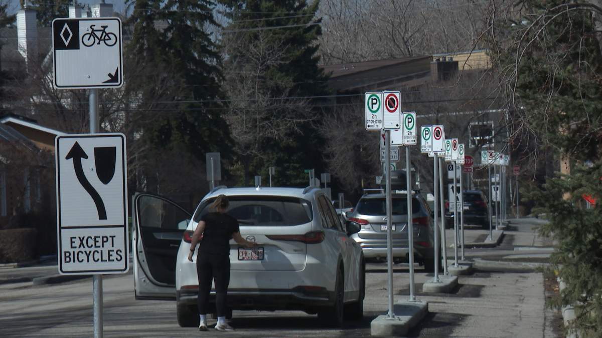 The new bike lanes run from the intersection of Sunnyhill Lane and 7 Avenue N.W. to 9 Street and 2 Avenue N.W.