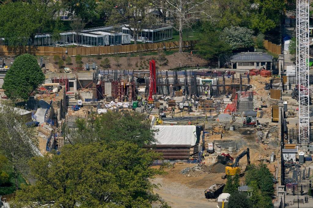 Work continues on the construction of the ballroom at the White House, Thursday, April 9, 2026, in Washington, where the East Wing once stood.