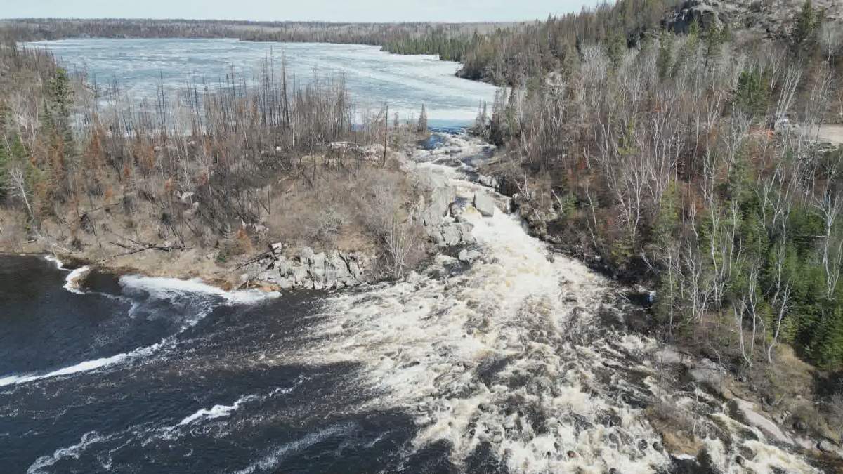 Tulabi Falls in late April 2026.