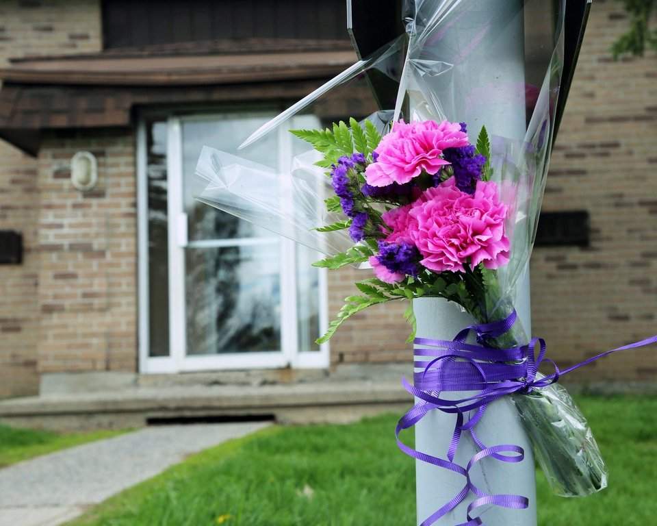 Brockville honours homicide victims