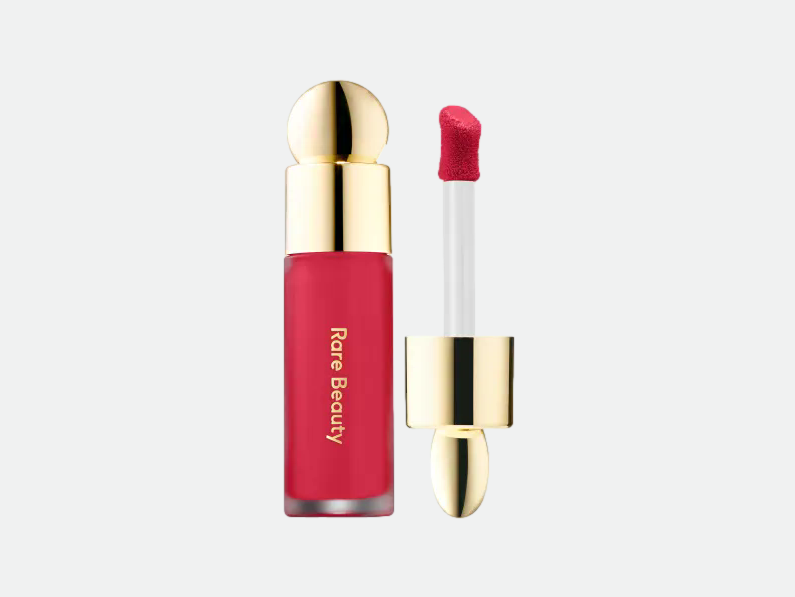 Feel photo-ready all night long.